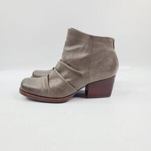 Kork-Ease Taupe Leather Ankle Booties with Red-Brown Heel